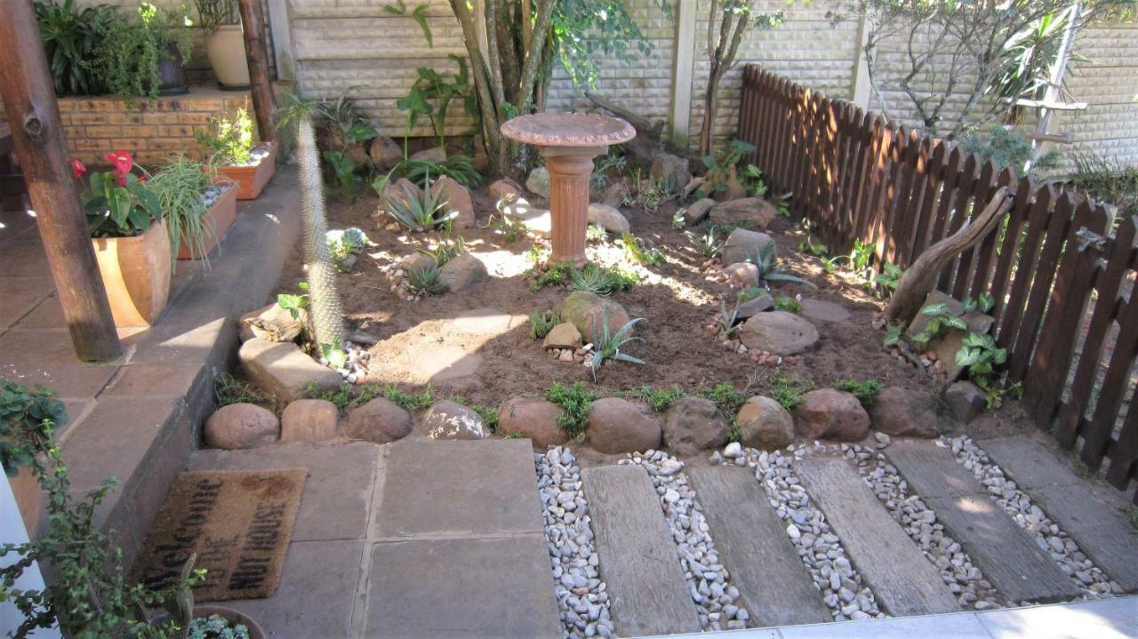 See Rus Self Catering Unit In Westbrook Kzn Private Neat And Cosy Exterior foto